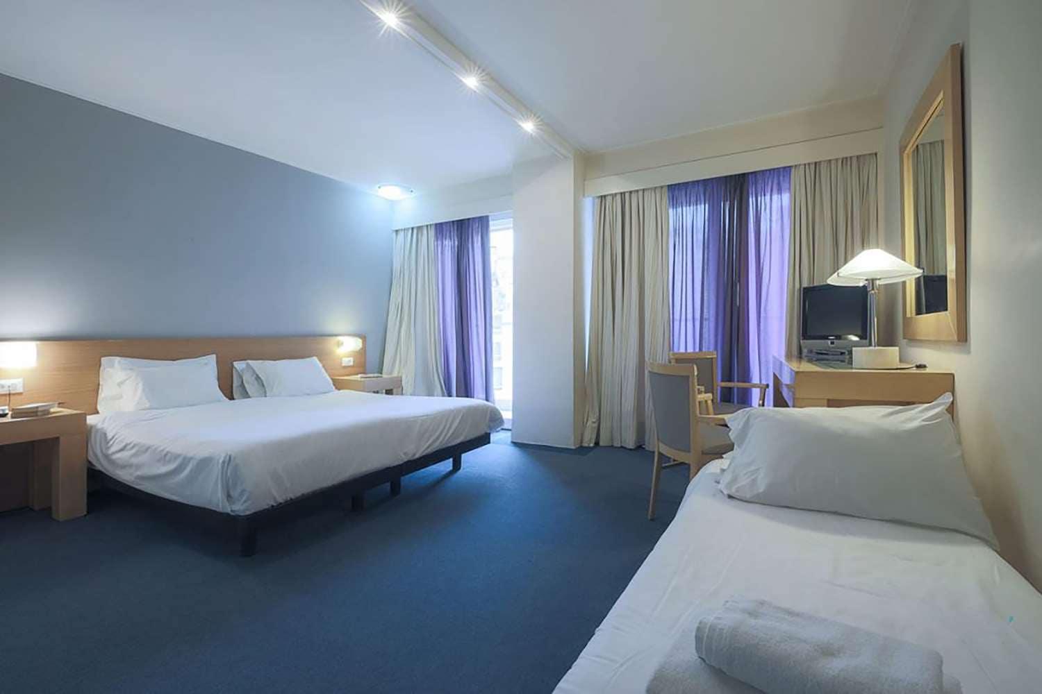 אתונה Dorian Inn, Sure Hotel Collection By Best Western מראה חיצוני תמונה