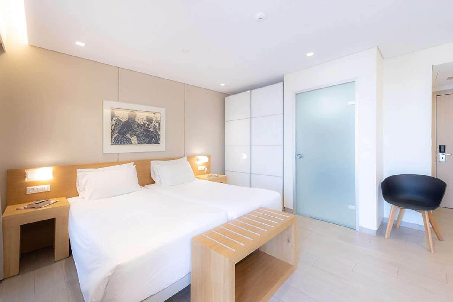 אתונה Dorian Inn, Sure Hotel Collection By Best Western מראה חיצוני תמונה