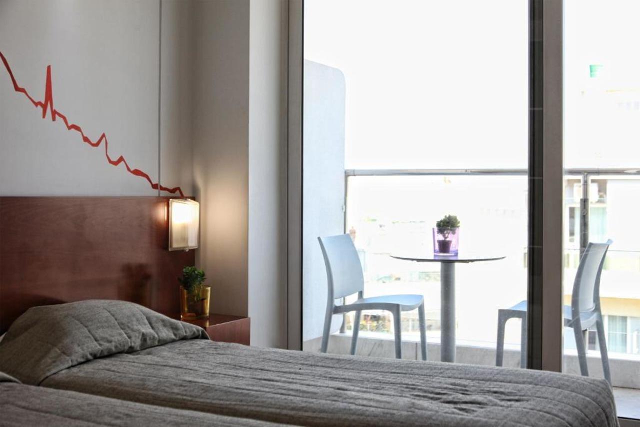 אתונה Dorian Inn, Sure Hotel Collection By Best Western מראה חיצוני תמונה